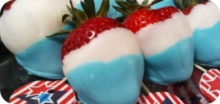Red, White, and Blue Chocolate Covered Strawberries
