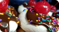 Banana Split Cupcakes